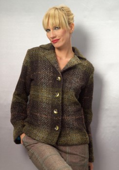 04-343  Jacke mit kurzem Revers, gefüttert