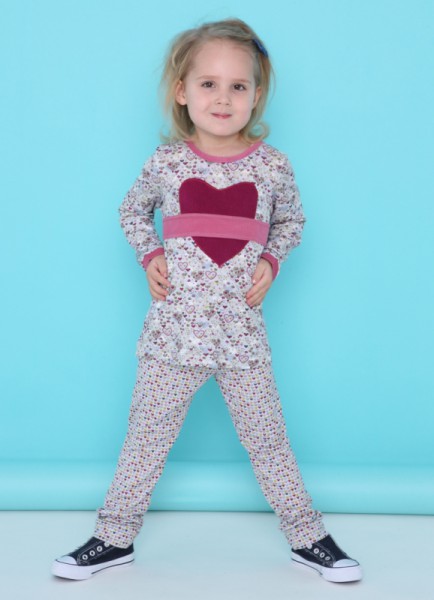 BS 26 Top mit Herzapplikation und Leggin - Gr. 92-134